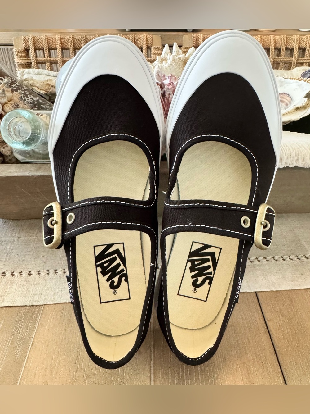 Vans Mary Jane Trainer Sneakers, Black/White, NWOT, Women’s Size 5 (EUR 34.5)